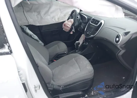 2017 Chevrolet Sonic Lt Auto z USA, uszkodzony, nr VIN 1G1JG6SH5H4173693